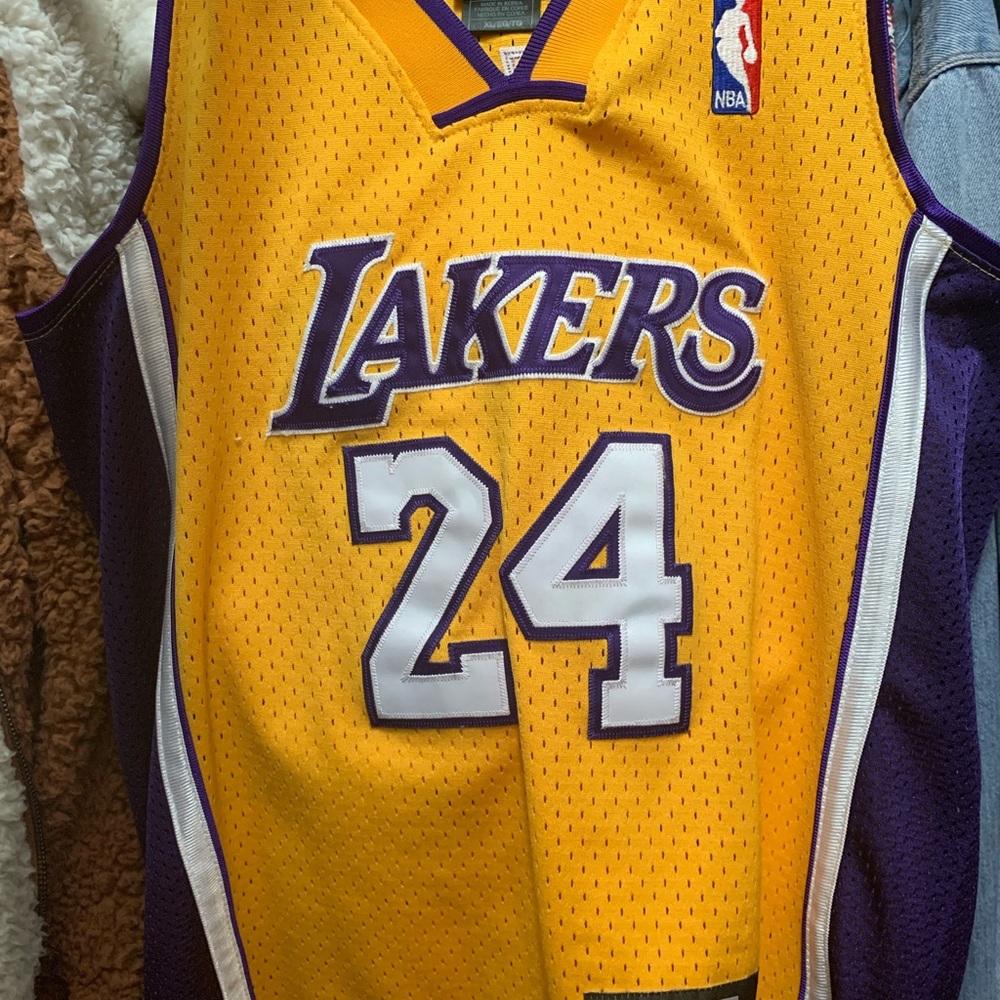 Adidas Kobe Bryant Jersey YOUTH XL